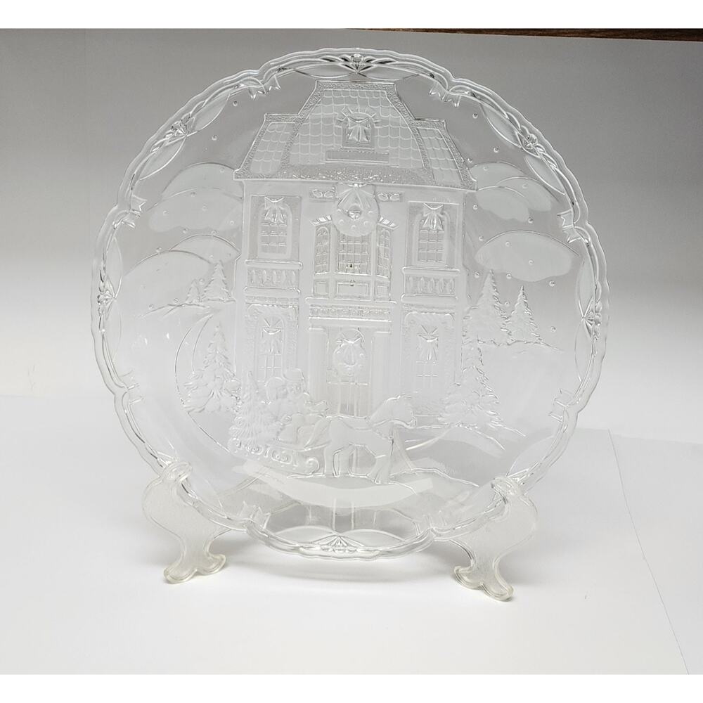 Mikasa Vintage Christmas Winter Wonderland Crystal Hostess Platter Round 15-1/2”